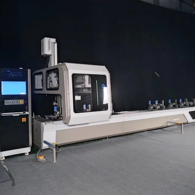 حفر CNC طحن تقطيع الطحن النهائي على آلو محرك الملفات الشخصية مركز التصنيع CNC مع 4 محورات خاضعة للسيطرة