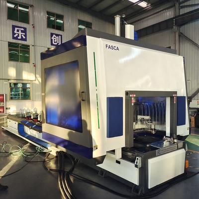 550mm 5 محور حائط الستار الماكينة HSK 63F مركز معالجة الملفات الشخصية الألومنيوم