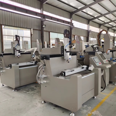 ملف ألومنيوم نوافذ وأبواب آلة ل CNC حفر آلة طحن مع 3 محور التحكم