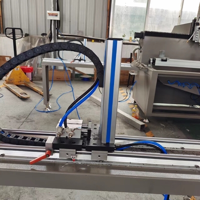 ملف ألومنيوم نوافذ وأبواب آلة ل CNC حفر آلة طحن مع 3 محور التحكم