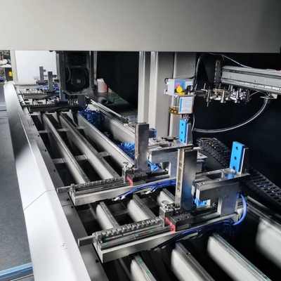 حفر CNC طحن تقطيع الطحن النهائي على آلو محرك الملفات الشخصية مركز التصنيع CNC مع 4 محورات خاضعة للسيطرة