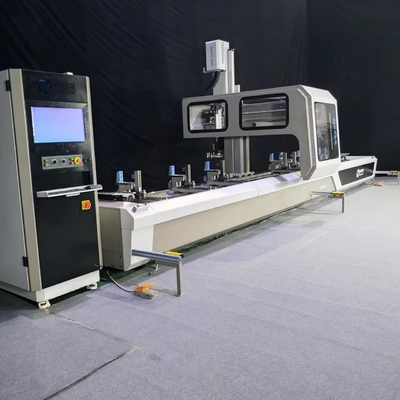 الألومنيوم نافذة الباب 4Axis Machine 4Axis CNC Machining Center للبيع