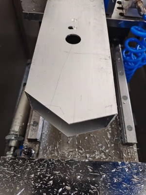 WSZ-CNC-1200 3 محور CNC حفر طحن آلة الألومنيوم CNC نسخة جهاز التوجيه حفر آلة المبيعات