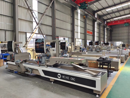 رأى CNC UPVC قطع الألومنيوم نافذة الباب صنع الآلات رأس مزدوج