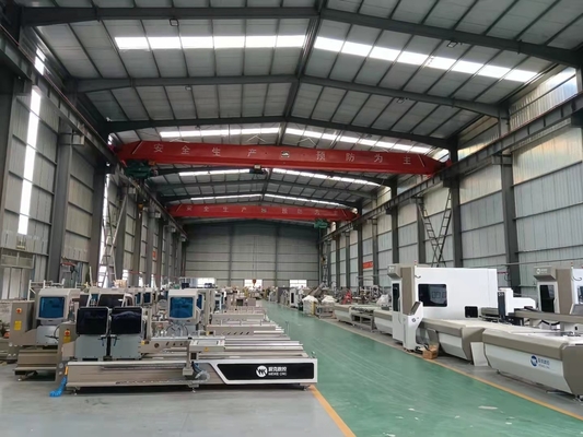 CNC مزدوج الرأس آلومنيوم قطع آلة النافذة الباب والستارة جدار قطع المنشار مع 45 و 90 درجة