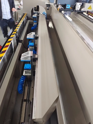 2500mm آلي 3 محور CNC الروتر copu للزجاج الألومنيوم نافذة الباب والجدار الستار