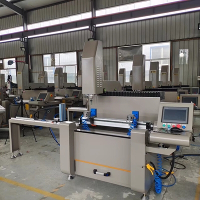 800mm الألومنيوم و PVC UPVC الرأس الواحد CNC نسخ راوتر للحفر الطحن والشفرة