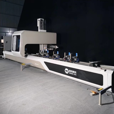6500mm 4 محور مركز التصنيع CNC آلات CNC لمعالجة ملفات تعريف الحائط الألومنيوم الستار