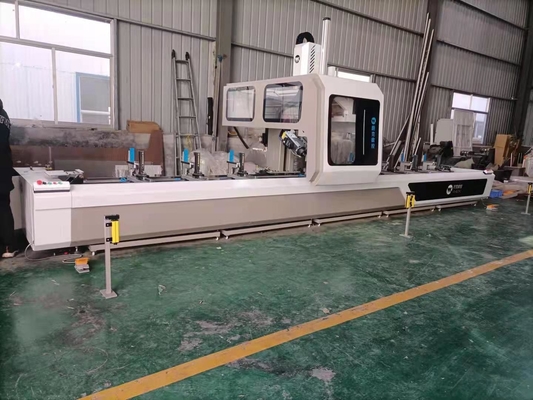 4 محورات الألومنيوم مركز معالجة CNC لقطع ملفات الألومنيوم الحفر الطحن والطحن والنقر