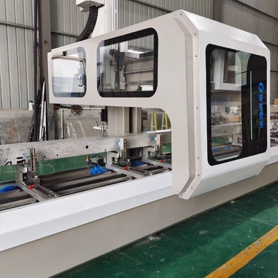 4 محورات الألومنيوم مركز معالجة CNC لقطع ملفات الألومنيوم الحفر الطحن والطحن والنقر