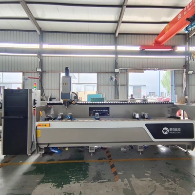 3 محورات ألومنيوم مركز التصنيع CNC مع طاولة العمل يمكن أن تدور من +90 درجة إلى -90 درجة